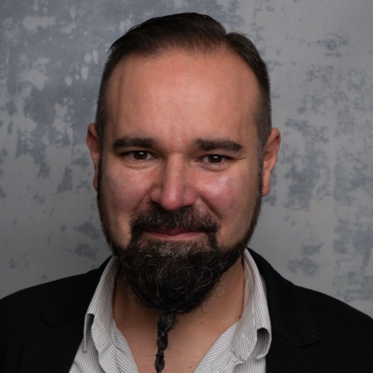 Dr. Holger Schmenk